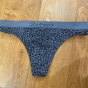 VS Thong unworn